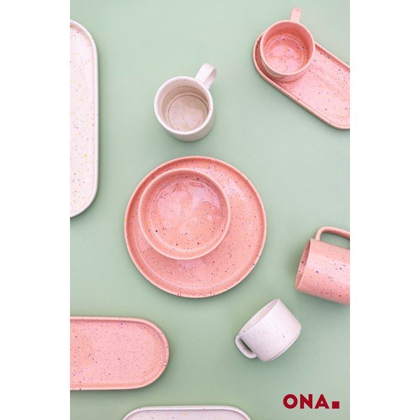 Béžový servírovací porcelánový tanier Fika – ONA-image-4