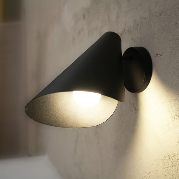 Čierne nástenné svietidlo SULION Lisboa, výška 16 cm-image-1