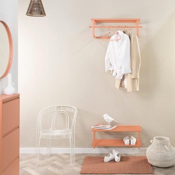 Kovová závesná skrinka na topánky v lososovej farbe 71x26x34 cm Marco – Spinder Design-image-4