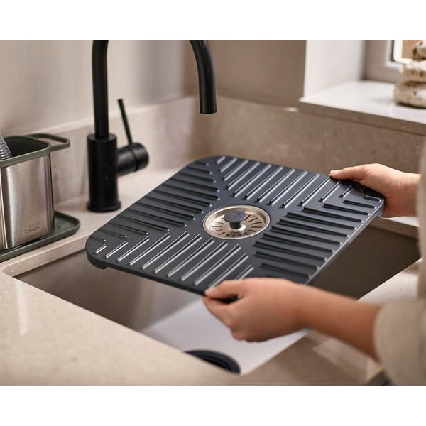 Protišmyková podložka do drezu 30x30 cm SinkShield – Joseph Joseph-image-4