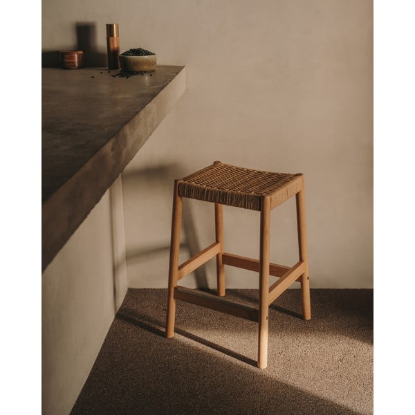 Barové stoličky v súprave 2 ks z dubového dreva v prírodnej farbe (výška sedadla 66 cm) Yalia – Kave Home-image-1