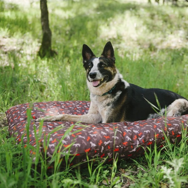 Hnedý pelech pre psa 90x120 cm Outdoor Bed Mocha L – P.L.A.Y.-image-1