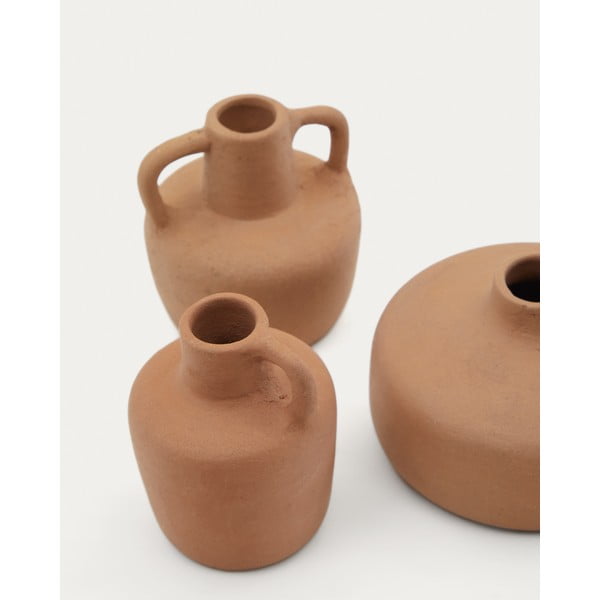 Oranžové terakotové vázy v súprave 3 ks (výška 6 cm) Sofra – Kave Home-image-1
