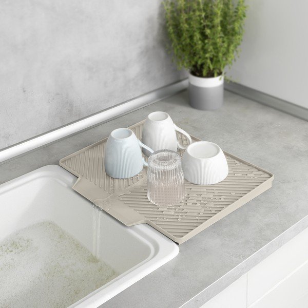 Béžová plastová odkvapkávacia podložka na riad 34x40 cm Nelia – Wenko-image-1