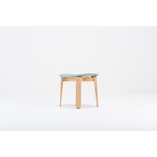 Modrá podnožka z dubového dreva Gazzda Nora-image-1