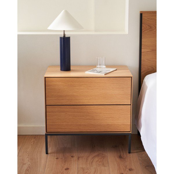 Nočný stolík v dekore duba v prírodnej farbe Vedrana – Kave Home-image-1