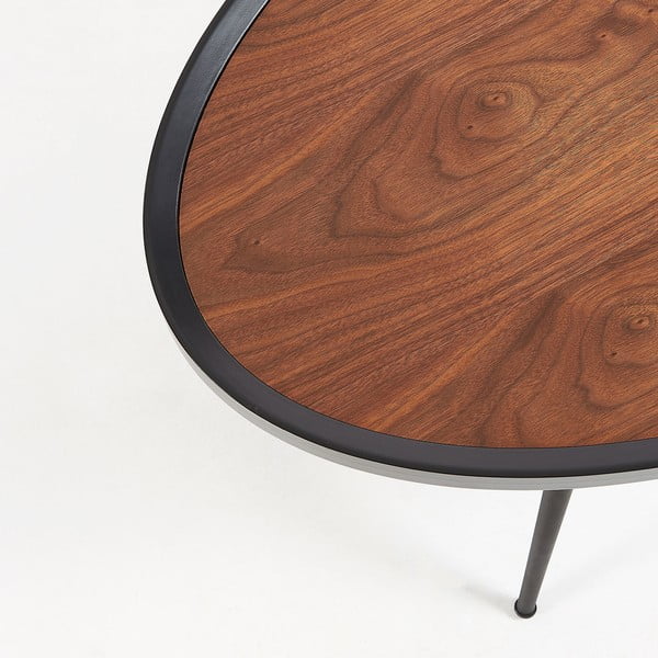 Čierny konferenčný stolík s doskou v orechovom dekore Kave Home Kamelia-image-4