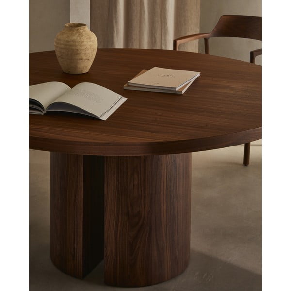 Okrúhly jedálenský stôl s doskou v dekore orechového dreva ø 150 cm Nealy – Kave Home-image-2