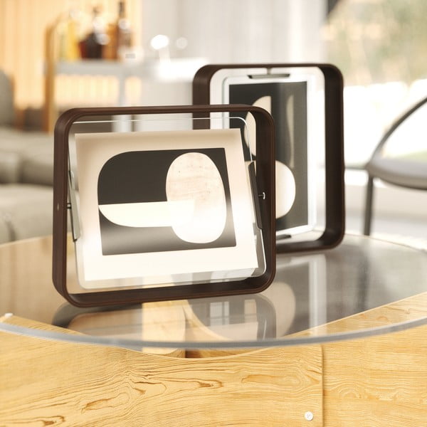 Tmavohnedý drevený stojací rámček 26x31,5 cm Bellwood – Umbra-image-4