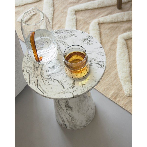 Sivý odkladací stolík Kave Home Kesbury, výška 46 cm-image-1