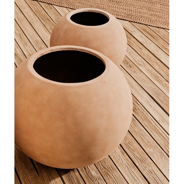 Betónový obal na kvetináč ø 66 cm Solna – Kave Home-image-2