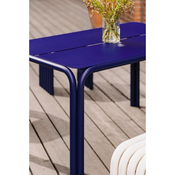 Kovový záhradný jedálenský stôl 84x135 cm Nokk – noo.ma-image-3