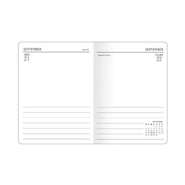 Diár A6 Go Stationery Monochrome Cerise-image-1
