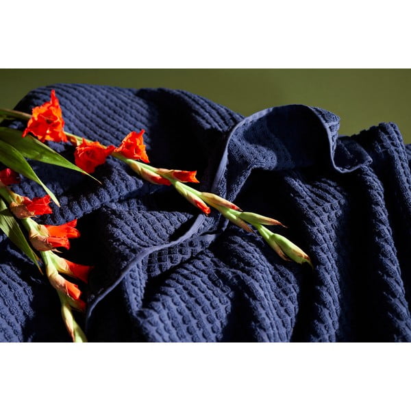 Tmavomodrá froté osuška z Bio bavlny 70x140 cm Check – JUNA-image-4