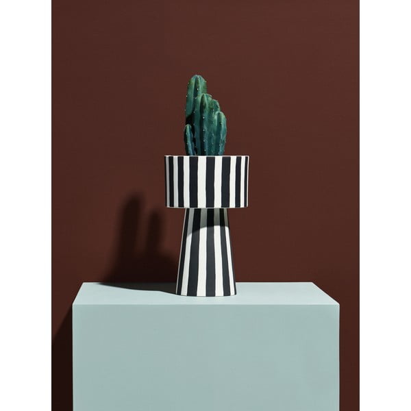 Kameninový obal na kvetináč ø 15 cm Toppu – OYOY Living Design-image-2