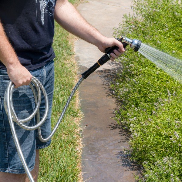 Nerozbitná kovová hadica InnovaGoods, dĺžka 15 m