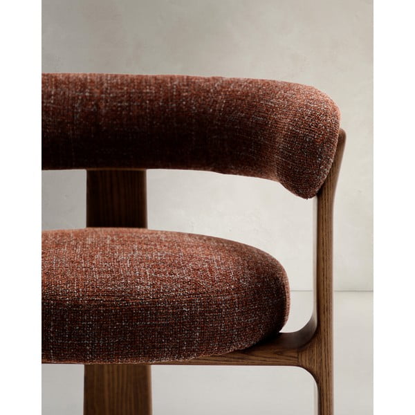 Hnedé jedálenské kreslo s podrúčkami z jaseňového dreva Granite – Kave Home-image-4