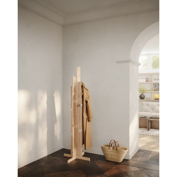 Vešiak z borovicového dreva v prírodnej farbe 60x186 cm Keeper – Karup Design-image-1