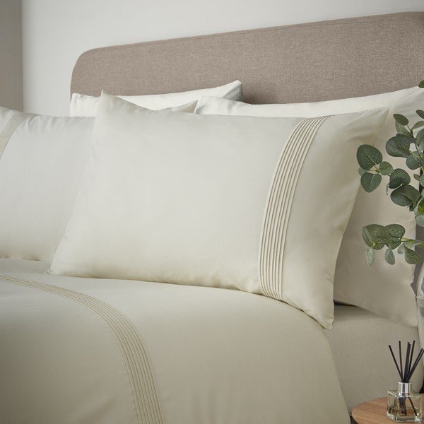 Krémovobiele obliečky na jednolôžko 135x200 cm Pintuck Easy Iron Percale – Catherine Lansfield-image-2