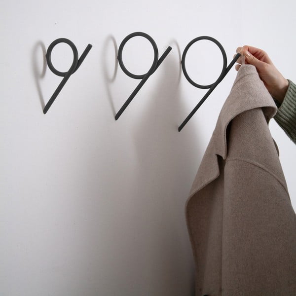 Čierny nástenný oceľový háčik Tuba M – Spinder Design-image-1