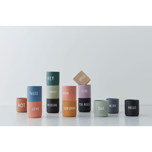 Čierny porcelánový hrnček 300 ml Weekend – Design Letters-image-4