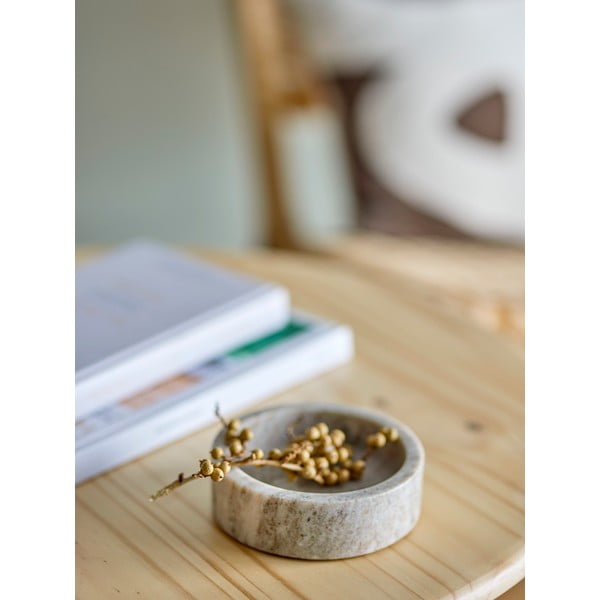 Mramorová dekoratívna tácka Ivette – Bloomingville-image-1