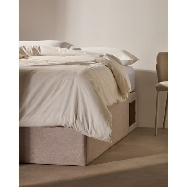 Béžová čalúnená dvojlôžková posteľ s úložným priestorom 160x200 cm Matters – Kave Home-image-2
