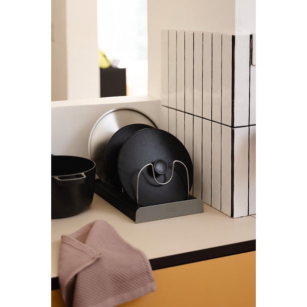 Sivý organizér na pokrievky či panvice Joseph Joseph-image-3