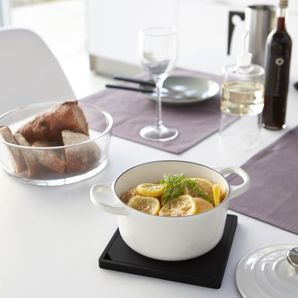 Čierna podložka pod horúce nádoby YAMAZAKI Tower Square-image-1