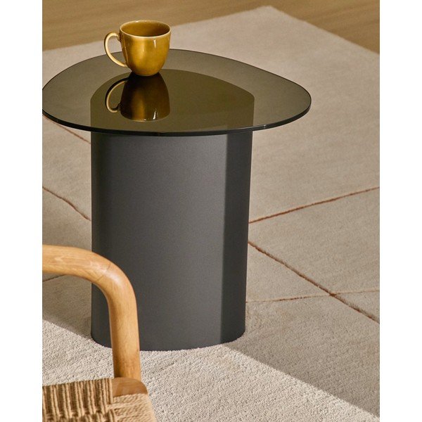 Odkladací stolík so sklenenou doskou 47x48 cm Olir – Kave Home-image-1