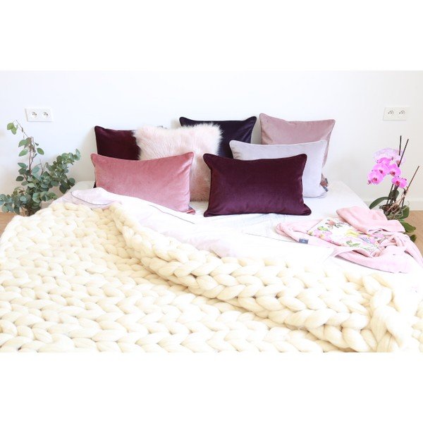 Krémovobiely ručne pletený pléd z merino vlny WeLoveBeds, 180 × 140 cm-image-4