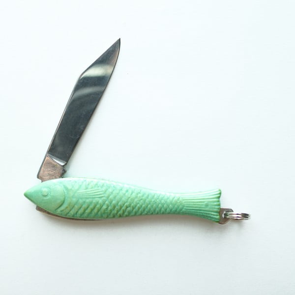 Svetlozelený český nožík rybička v dizajne od Alexandry Dětinskej