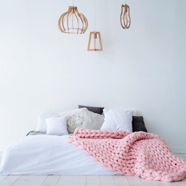 Svetloružová ručne tkaná deka z merino vlny Concepttual Chunky, 125 × 130 cm