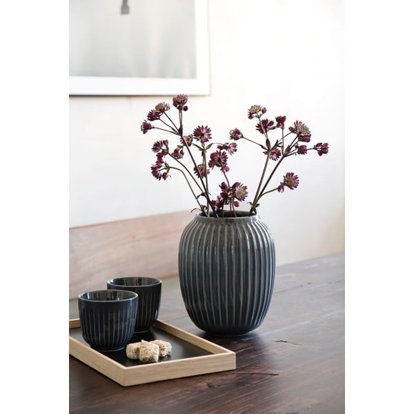 Antracitová kameninová váza Kähler Design Hammershoi, výška 20 cm-image-2