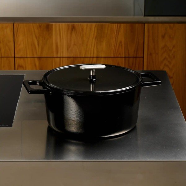 Liatinový kastról s pokrievkou na indukčný varič 5,5 l Mattia 3.0 – FABINI-image-1