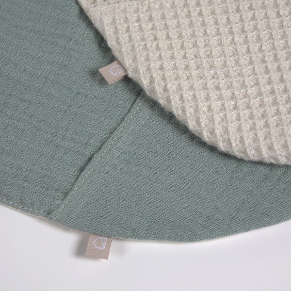 Súprava 2 podbradníkov s kapsou z organickej bavlny Kave Home Lupe-image-2