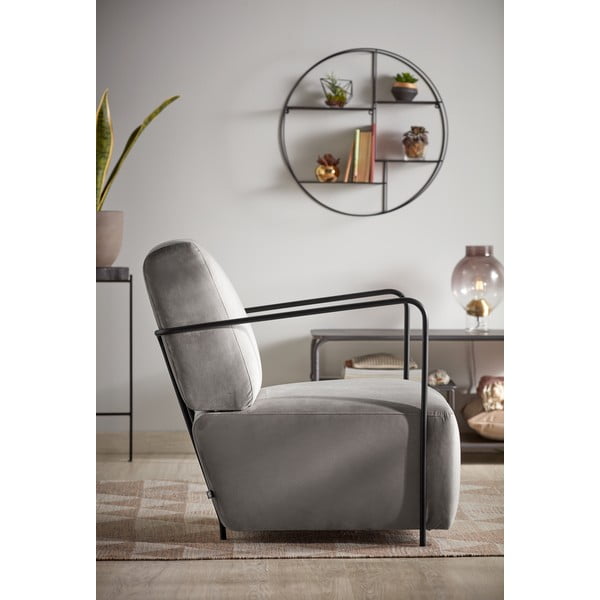 Sivé kreslo zamatového vzhľadu Kave Home Gamer-image-1