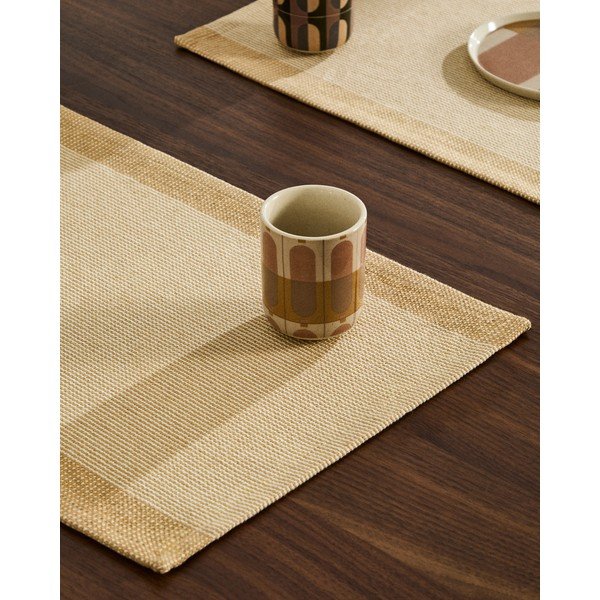 Keramický hrnček Julnet – Kave Home-image-1