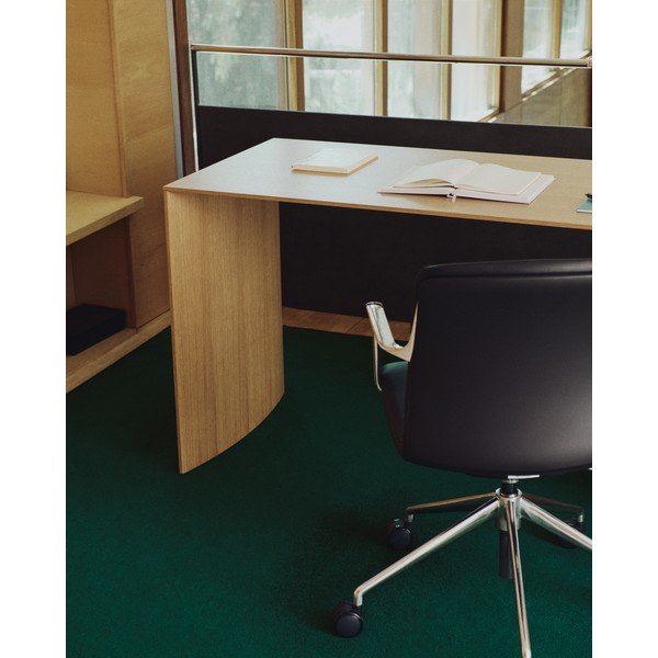 Pracovný stôl v dekore duba 60x140 cm Litto – Kave Home-image-1