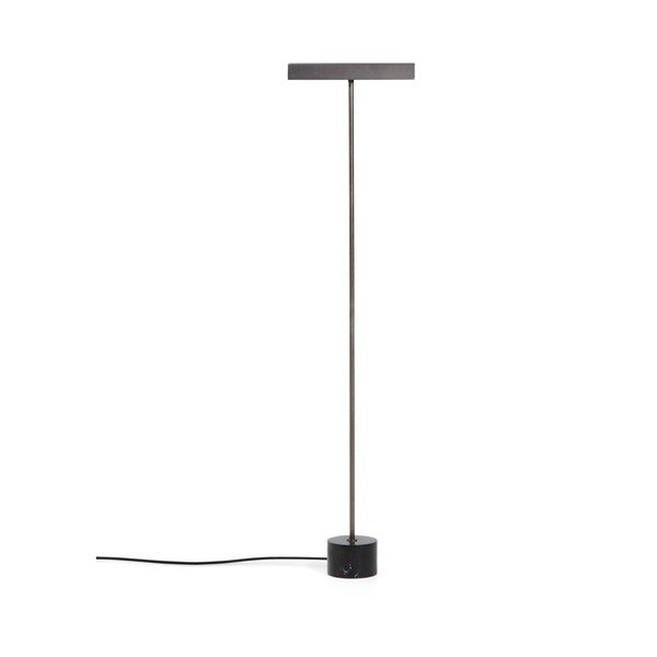 Čierna stojacia lampa (výška  121 cm) Lynor – Kave Home