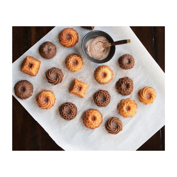 Forma na 12 minibáboviek v zlatej farbe Nordic Ware Minimix, 280 ml-image-3