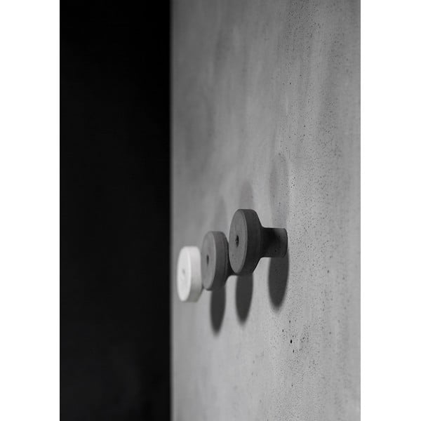 Betonový vešiak AUGA, 6,5 cm