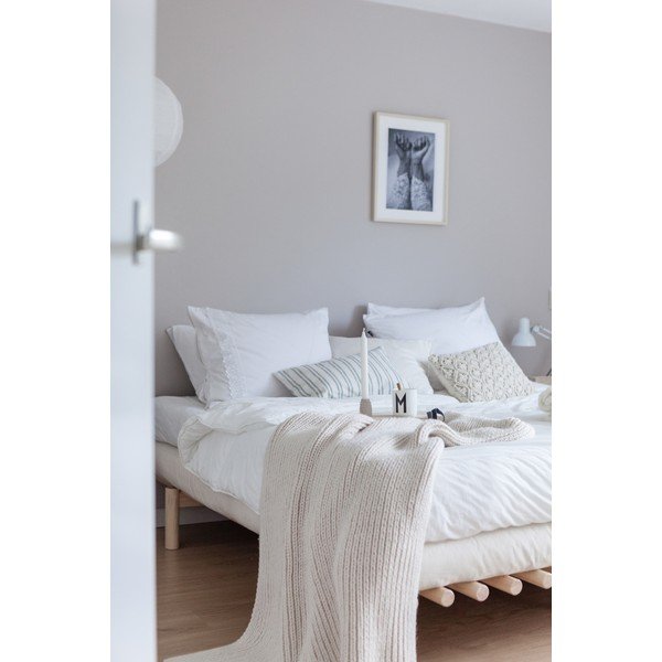 Čierny rám postele z borovicového dreva Karup Design Pace Black, 140 × 200 cm-image-1
