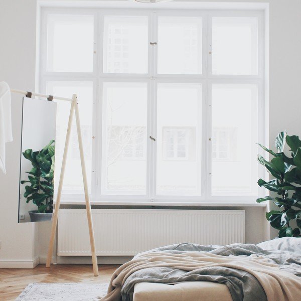 Dvojlôžková posteľ z borovicového dreva s matracom Karup Design Senza Double Latex Black/Black, 160 × 200 cm-image-4