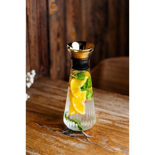Sklenená karafa 900 ml Mia – Vialli Design-image-1