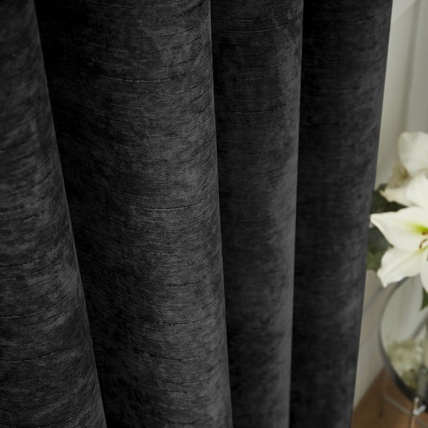 Čierne termozávesy v súprave 2 ks zo ženilky 229x183 cm Selene Luxury Chenille – Hyperion-image-3