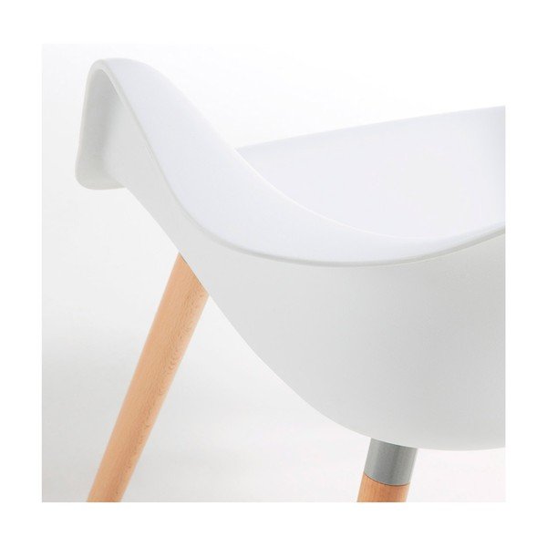 Biele kreslo s nohami z bukového dreva Kave Home Kenna-image-3