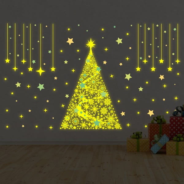 V tme svietiaca samolepka Walplus Glow In The Dark Christmas Tree