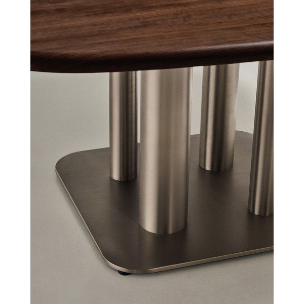Jedálenský stôl v dekore orecha 150x150 cm Melvar – Kave Home-image-4