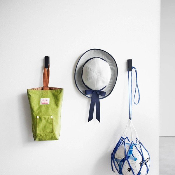 Čierne nástenné kovové háčiky v súprave 3 ks Tower – YAMAZAKI-image-3